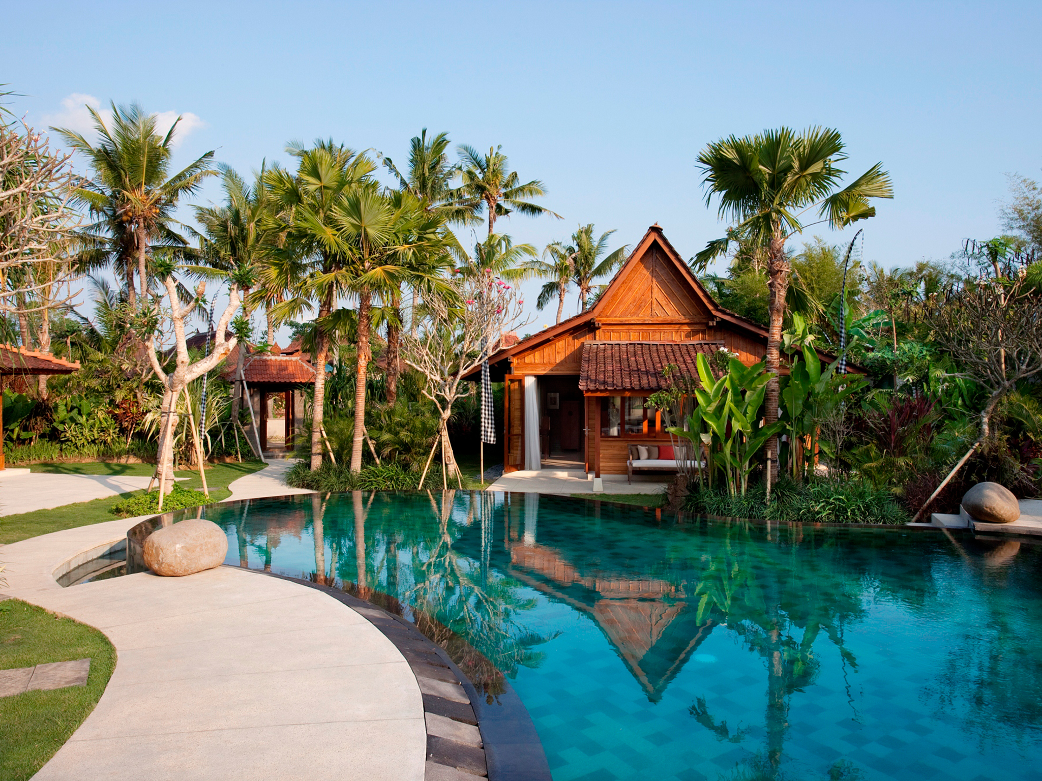 3. Villa Sati - Pool reflections - Dea Villas - Villa Sati, Canggu, Bali